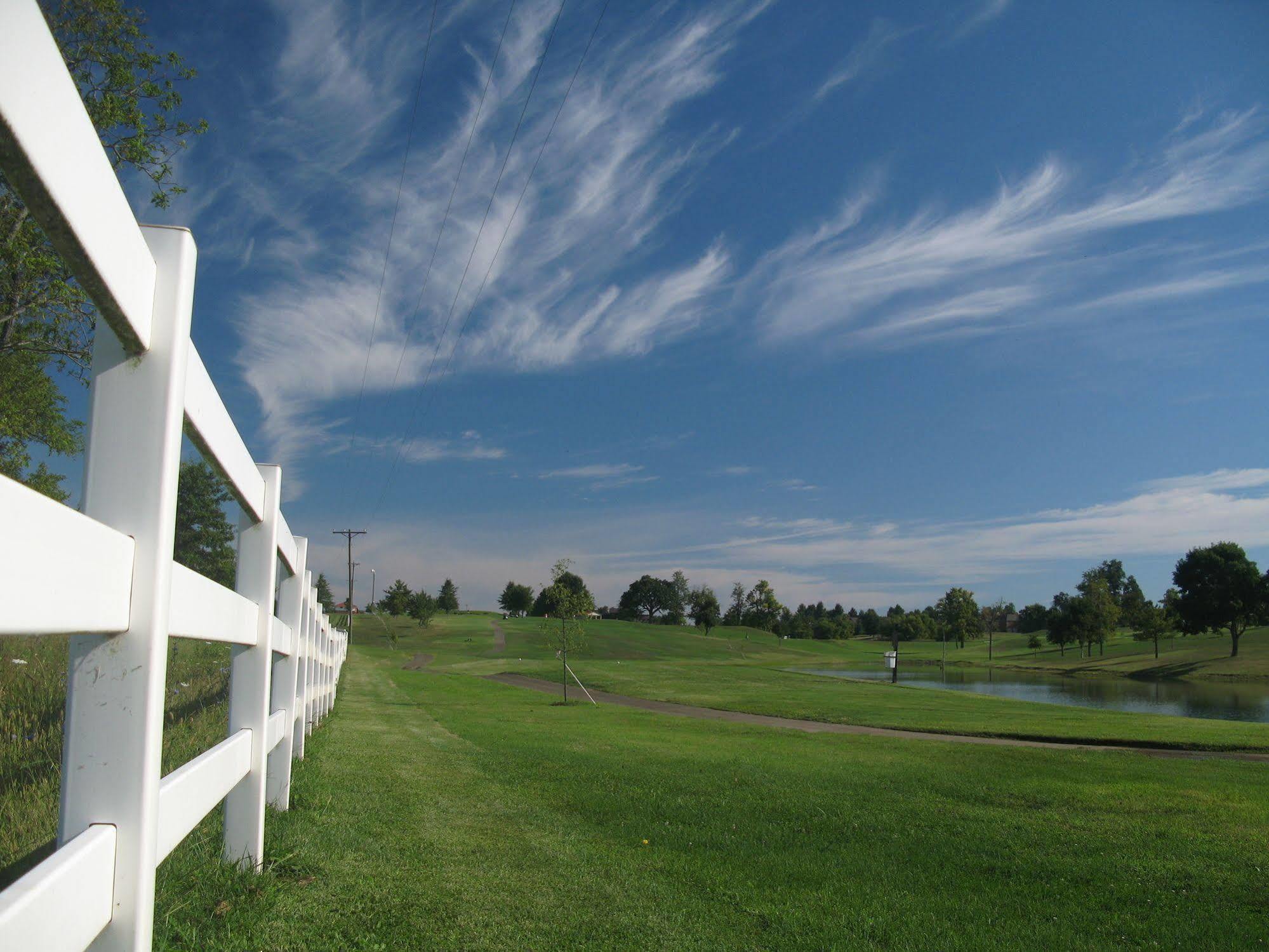 Bright Leaf Golf Resort Harrodsburg Екстер'єр фото
